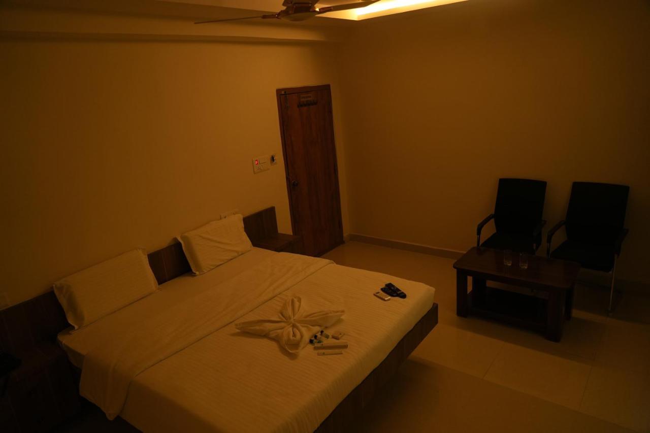 5 Star Grand- Premium Hotel Shamshabad Exterior photo
