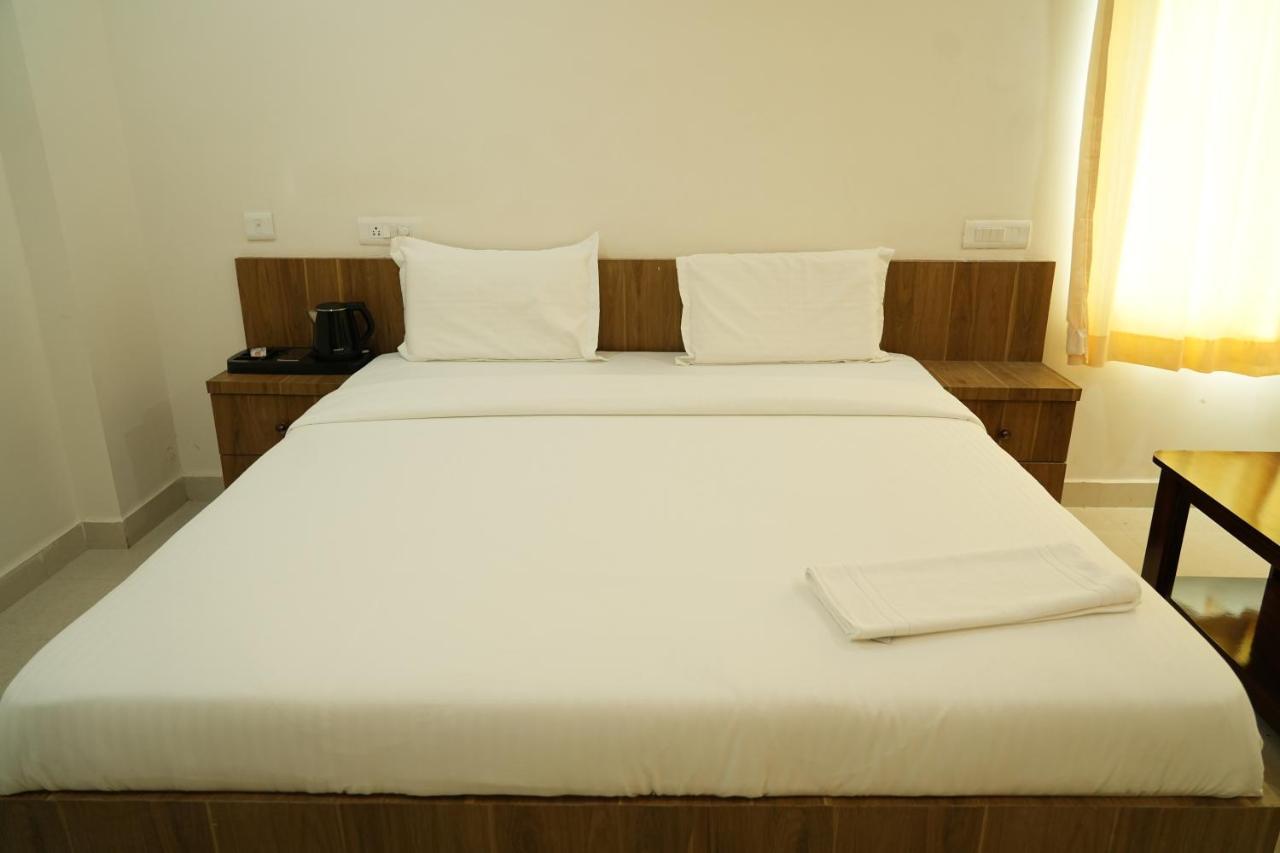5 Star Grand- Premium Hotel Shamshabad Exterior photo